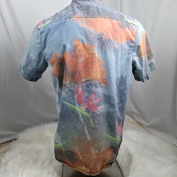 3/25$ Carbon button classic shirt Tropical Beach - Picture 2 of 8